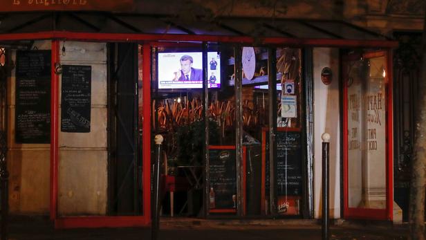 «Beaucoup de professionnels sont sous le choc» : le patronat francilien inquiet face au couvre-feu